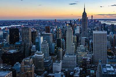 A skyline színei NYC-ben, USA (keretezett kép) - vászonkép, falikép otthonra és irodába