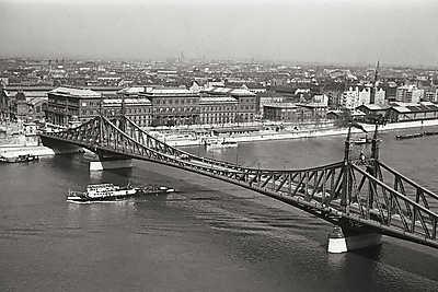 A Szabadság (Ferenc József) híd a Gellérthegyről nézve (1939) (többrészes kép) - vászonkép, falikép otthonra és irodába
